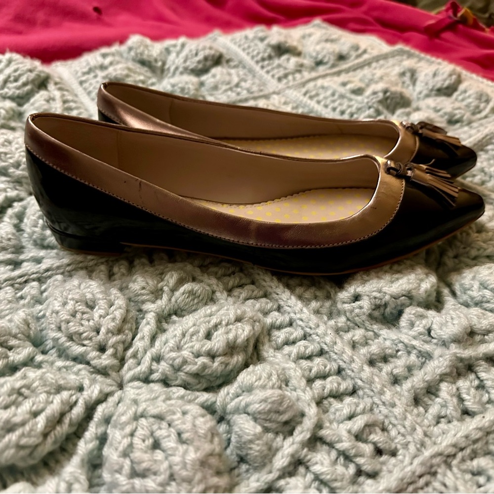 Elegant Black Tassel Flats